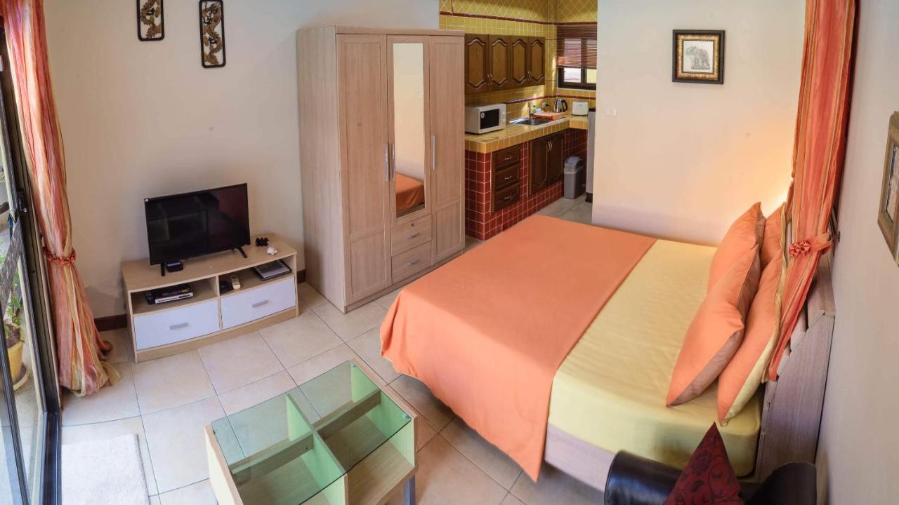 Coconut Paradise Villas Rawai Екстериор снимка